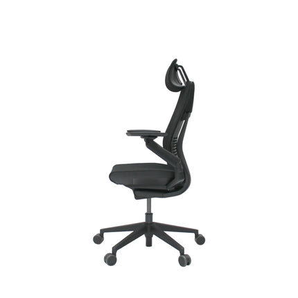 Silla de oficina Steelcase Gesture con tapizado de alta calidad.