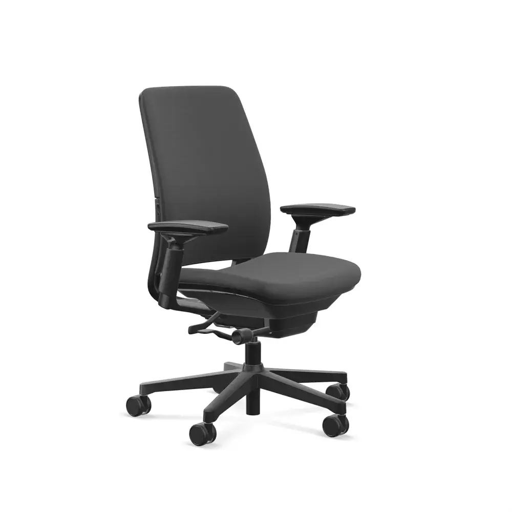 Steelcase Amia Chair diseñada para ofrecer confort ergonómico a empleados de Intel